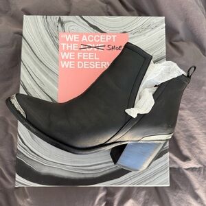 Jeffrey Campbell Cromwell Black Leather Ankle Boots